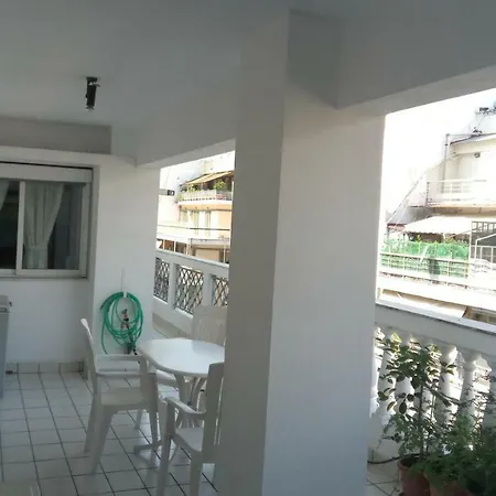 Apartament With Many Books